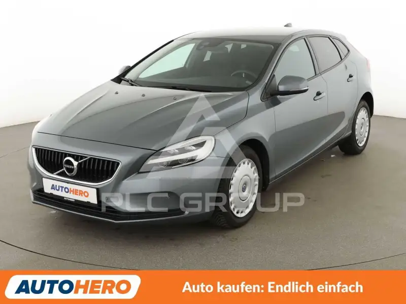 2018 Volvo V40