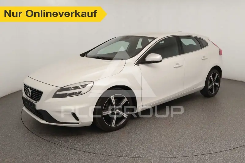 2018 Volvo V40
