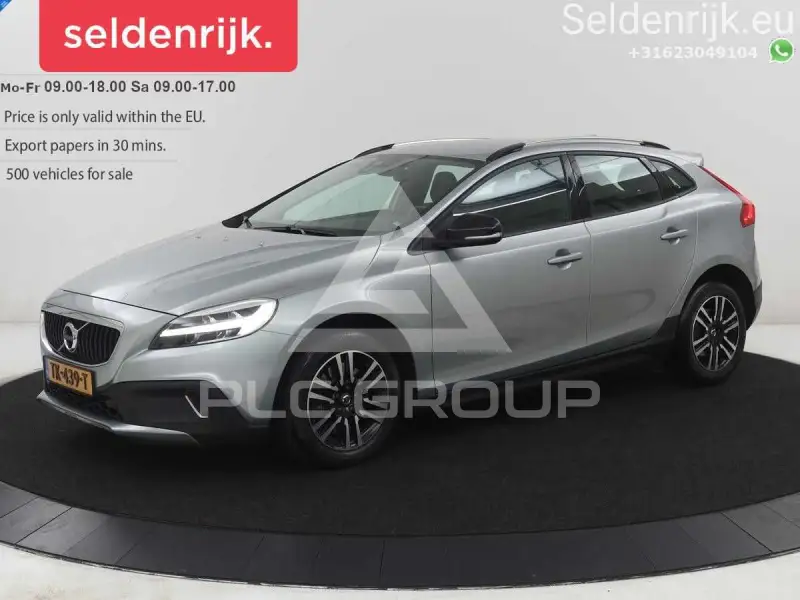 2018 Volvo V40