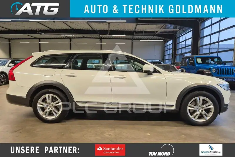 2018 Volvo V90