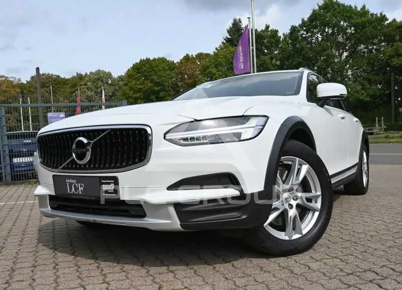 2018 Volvo V90