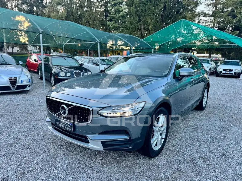 2018 Volvo V90
