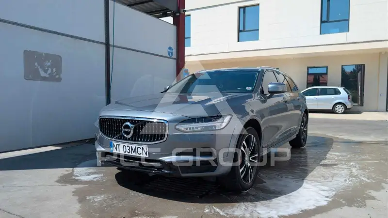 2018 Volvo V90