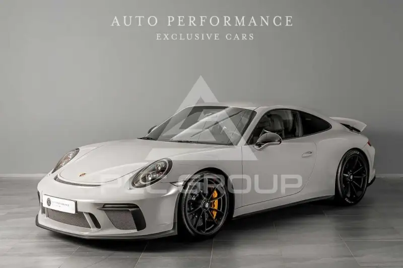 2018 Porsche 911
