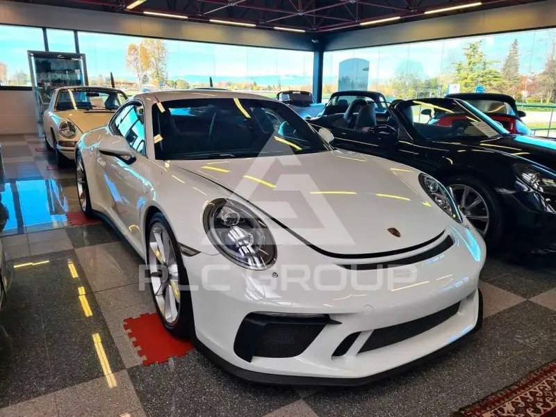 2018 Porsche 911
