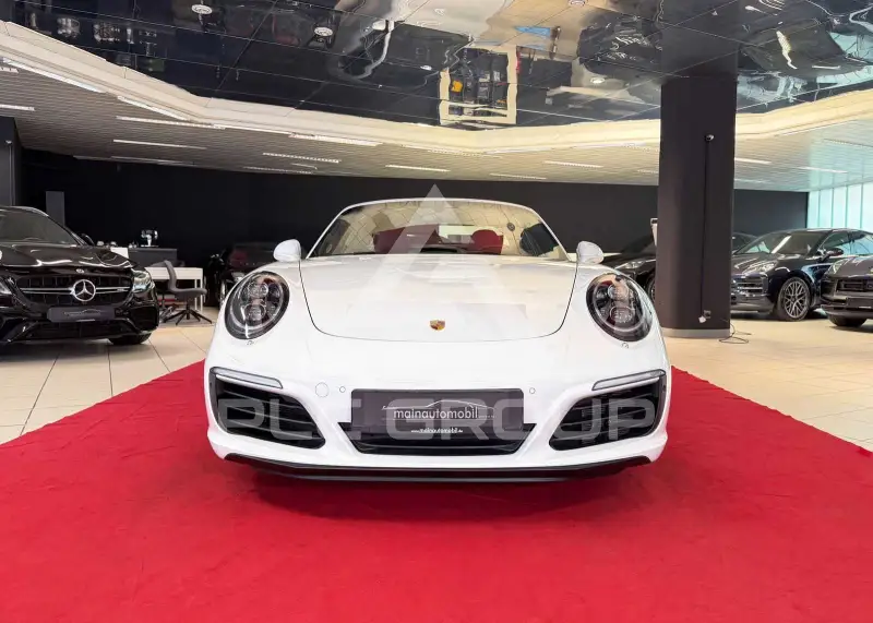 2018 Porsche 911(991)