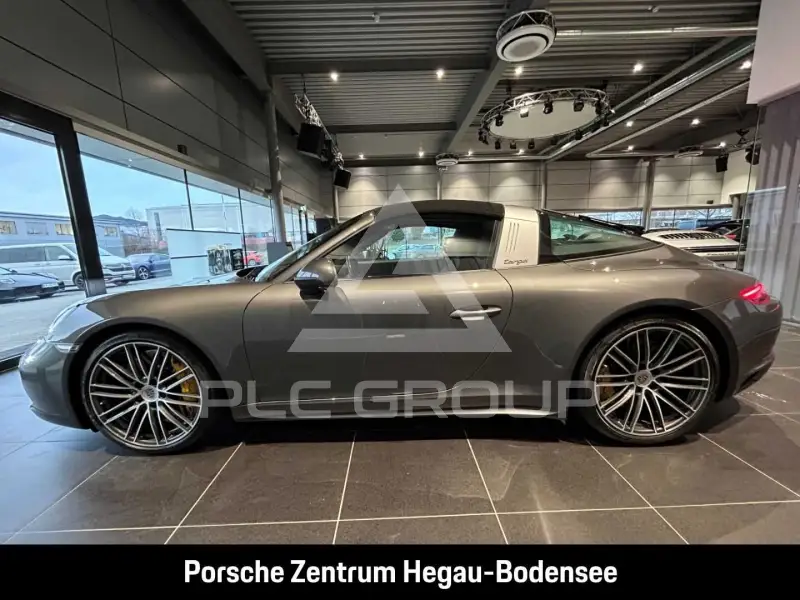 2018 Porsche 911(991)