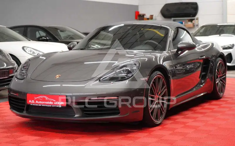 2018 Porsche BOXSTER