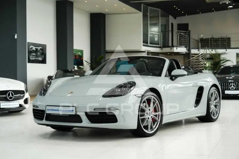 2018 Porsche BOXSTER
