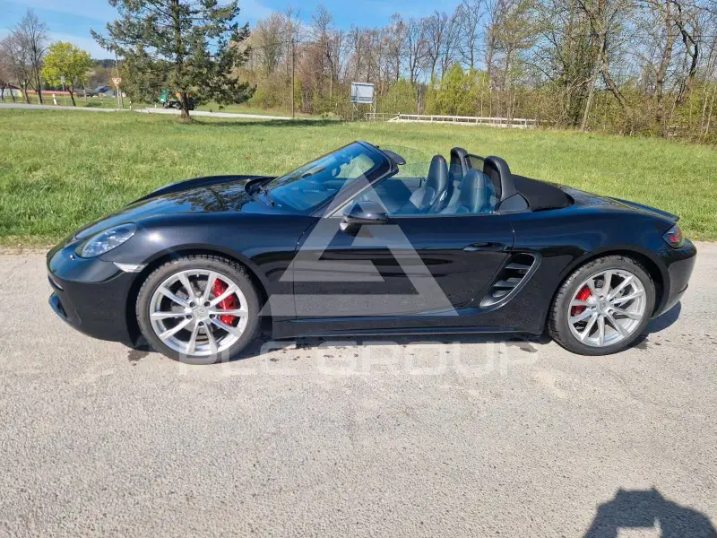 2018 Porsche BOXSTER