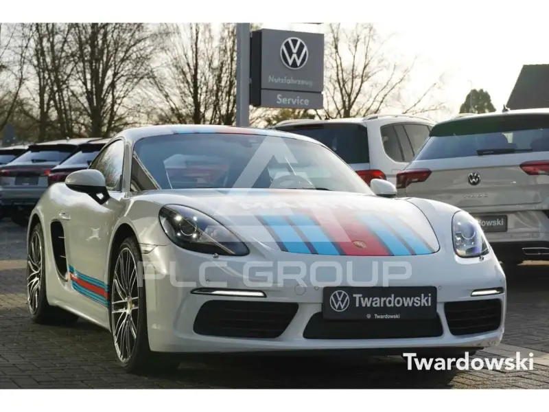 2018 Porsche Cayman