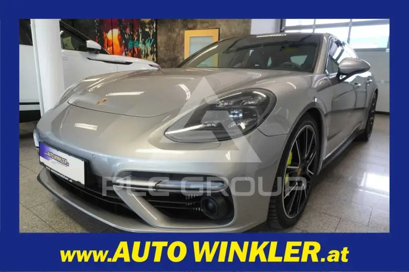 2018 Porsche Panamera