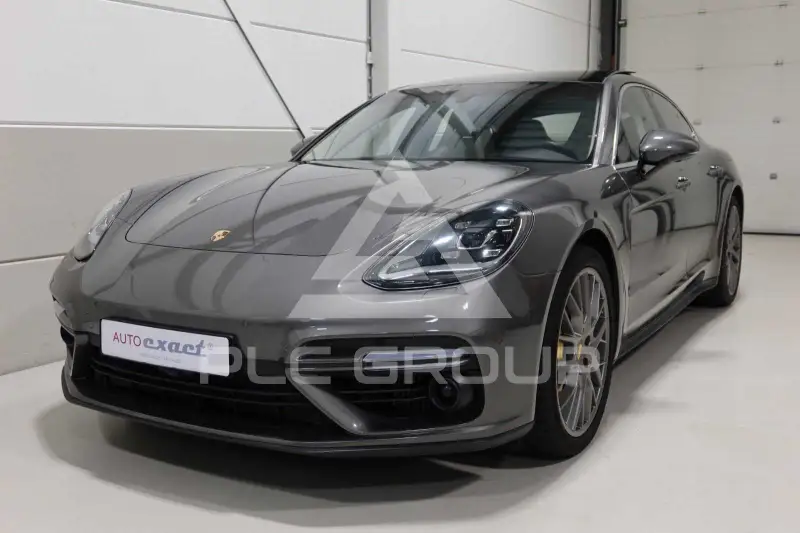 2018 Porsche Panamera