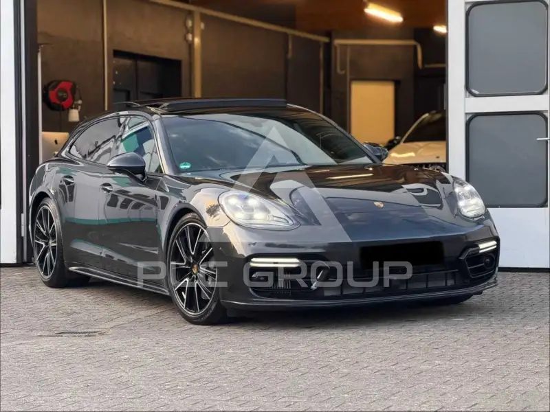 2018 Porsche Panamera