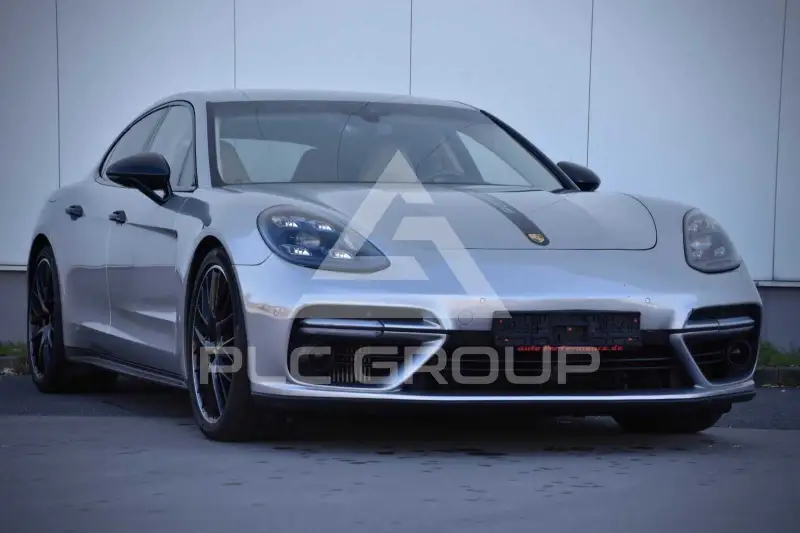 2018 Porsche Panamera