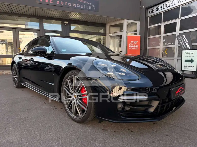 2018 Porsche Panamera