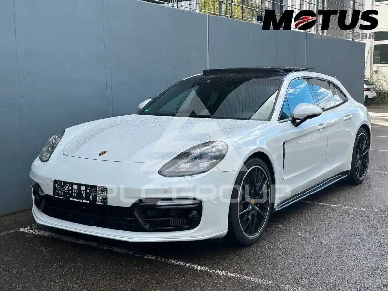 2018 Porsche Panamera