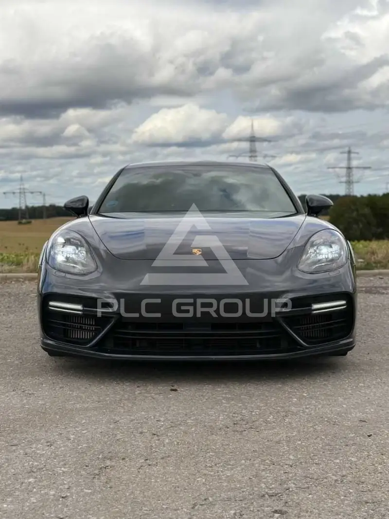 2018 Porsche Panamera