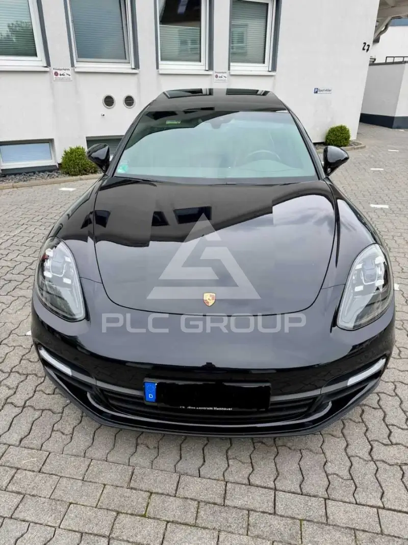 2018 Porsche Panamera