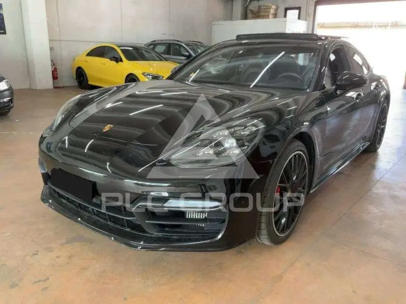 2018 Porsche Panamera