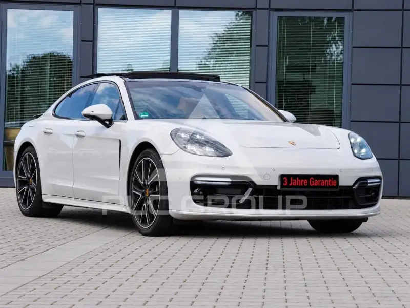 2018 Porsche Panamera
