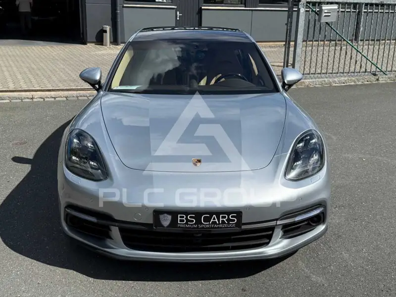 2018 Porsche Panamera