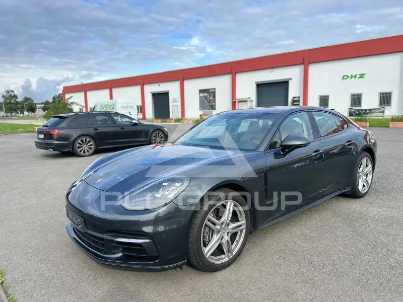 2018 Porsche Panamera