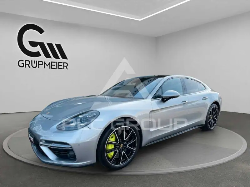 2018 Porsche Panamera