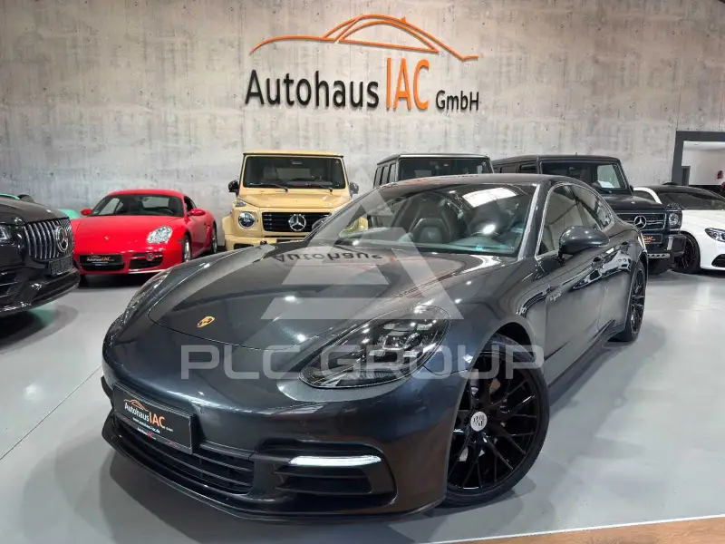 2018 Porsche Panamera