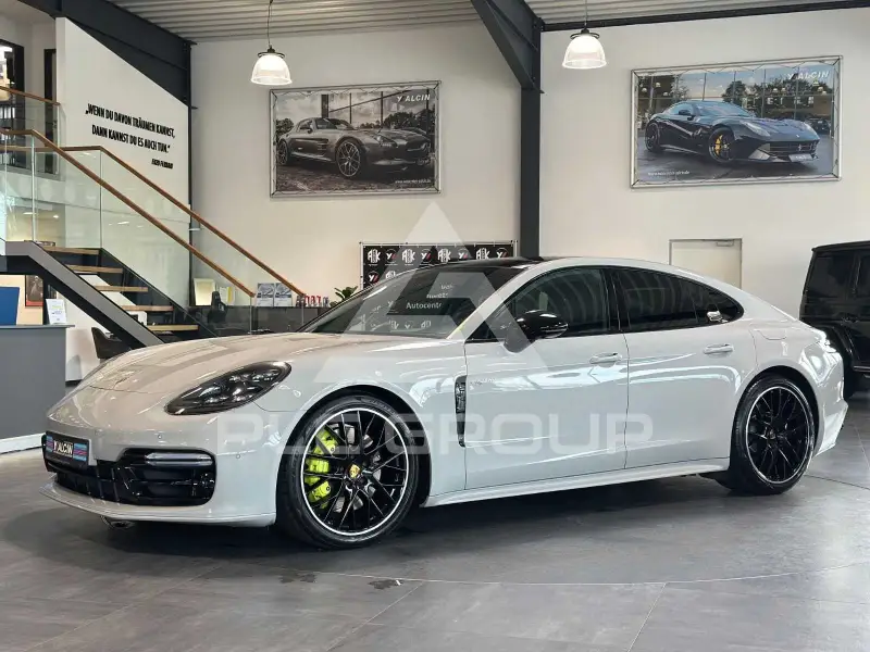 2018 Porsche Panamera