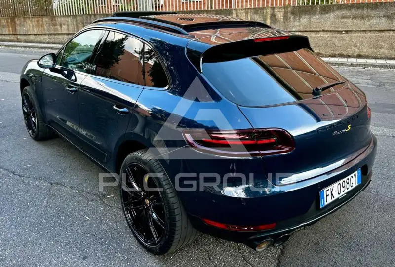 2018 Porsche MACAN