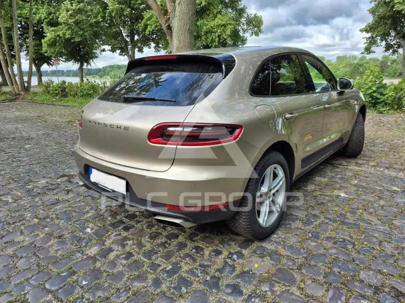 2018 Porsche MACAN