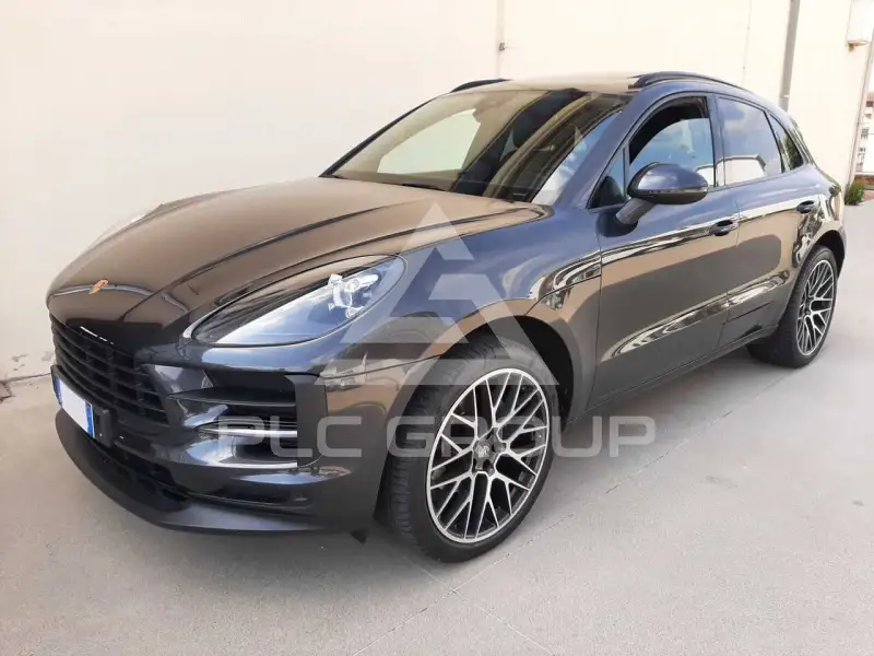 2018 Porsche MACAN
