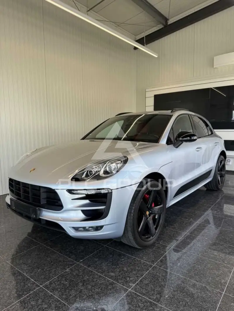 2018 Porsche MACAN