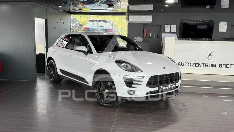 2018 Porsche MACAN