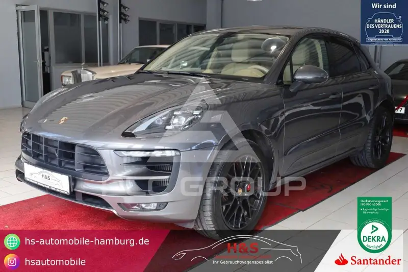 2018 Porsche MACAN
