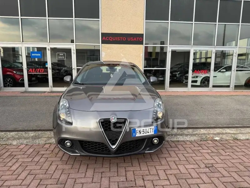 2018 Alfa Romeo Giulia