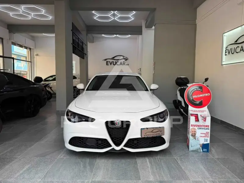 2018 Alfa Romeo Giulia