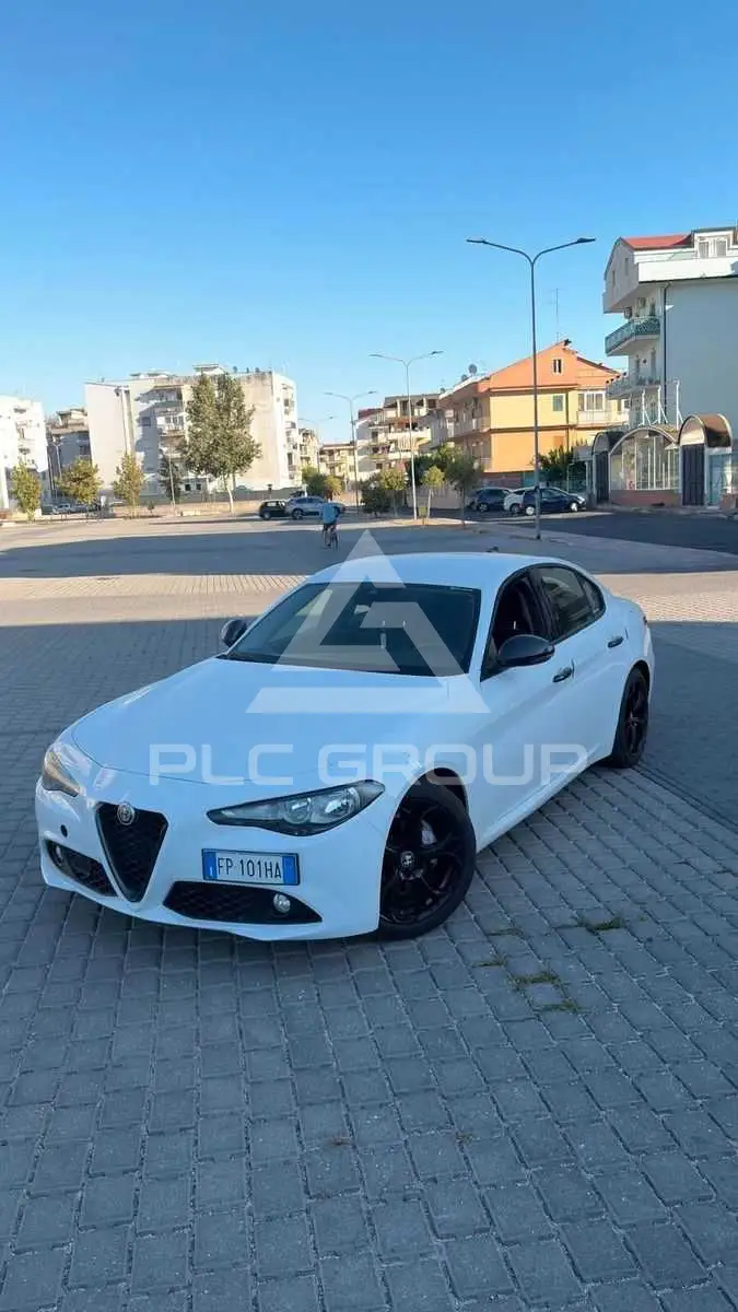 2018 Alfa Romeo Giulia