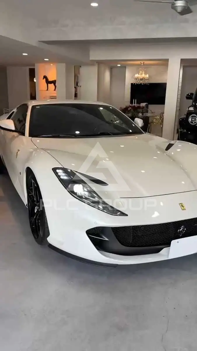2018 Ferrari 812