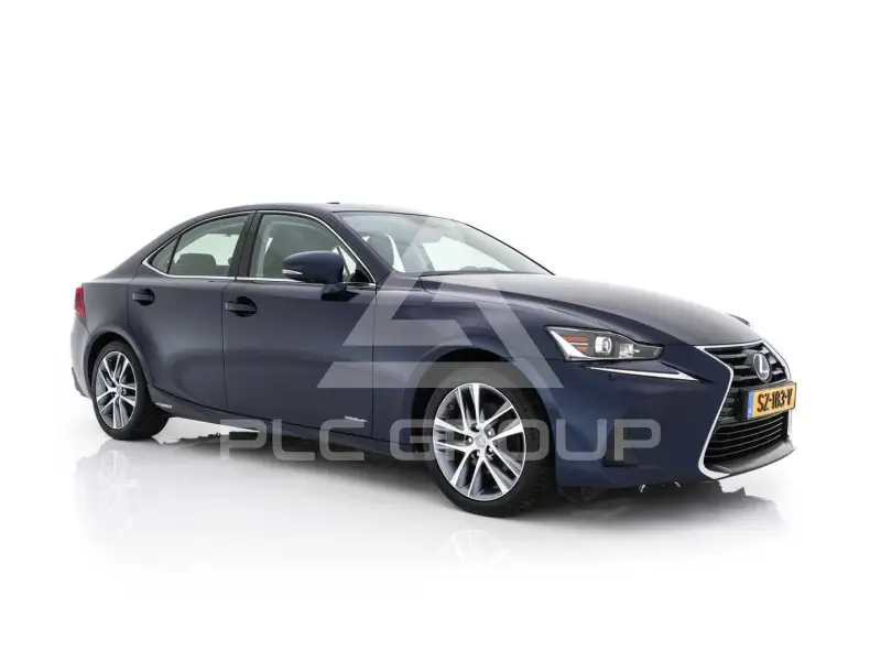 2018 Lexus IS300