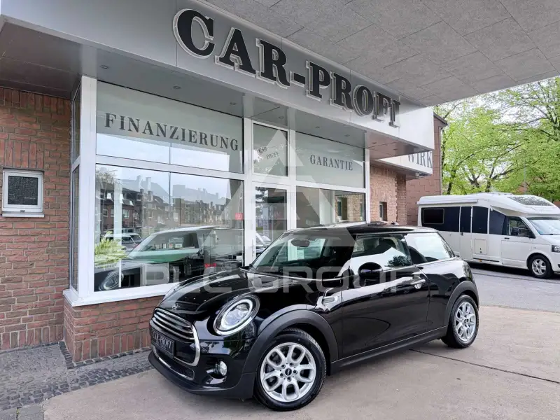 2018 Mini COOPER