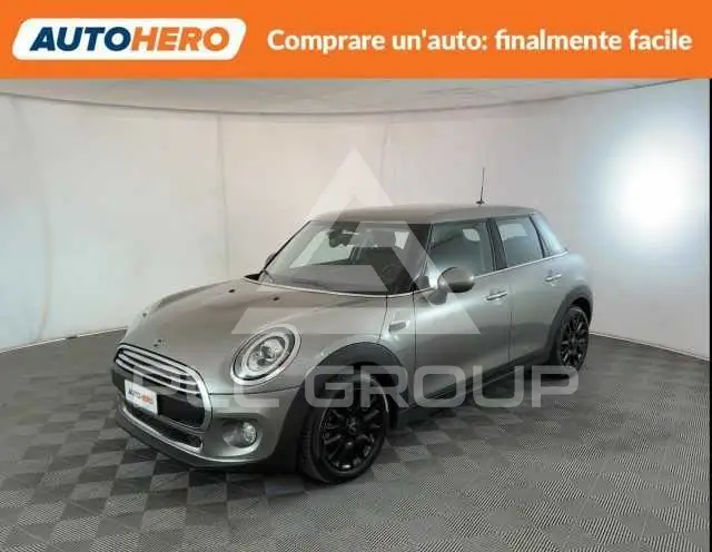 2018 Mini COOPER