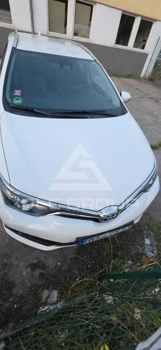 2018 Toyota AURIS