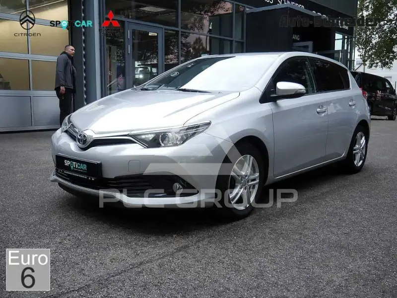 2018 Toyota AURIS