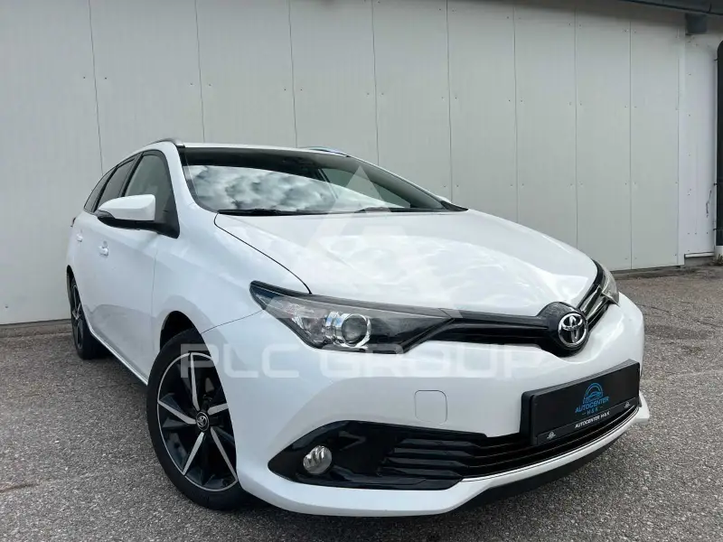 2018 Toyota AURIS