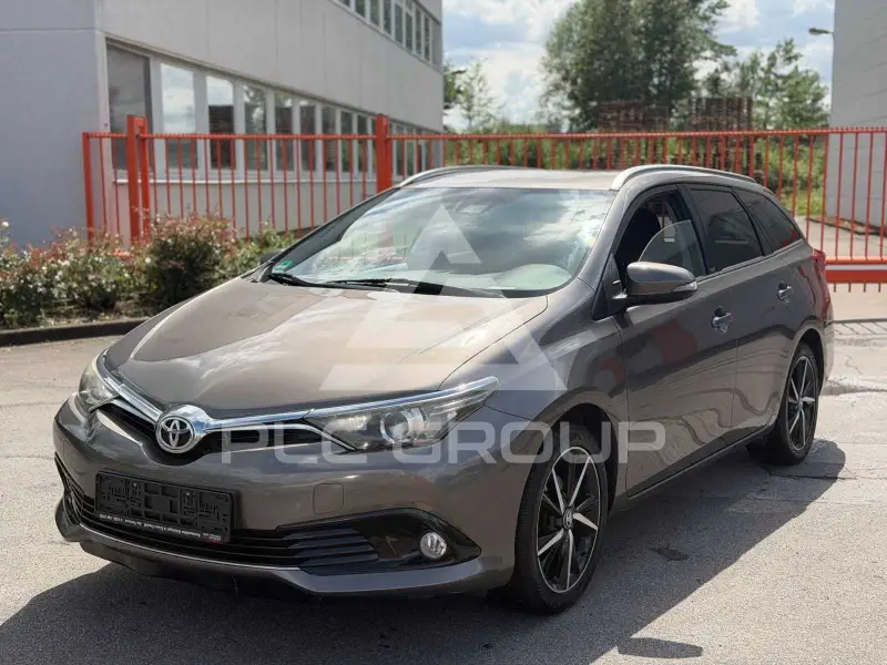 2018 Toyota AURIS
