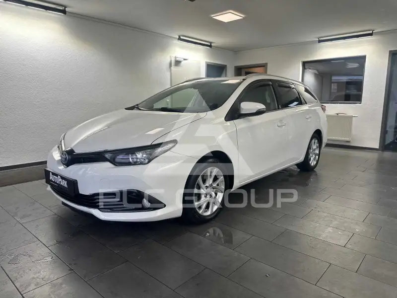 2018 Toyota AURIS