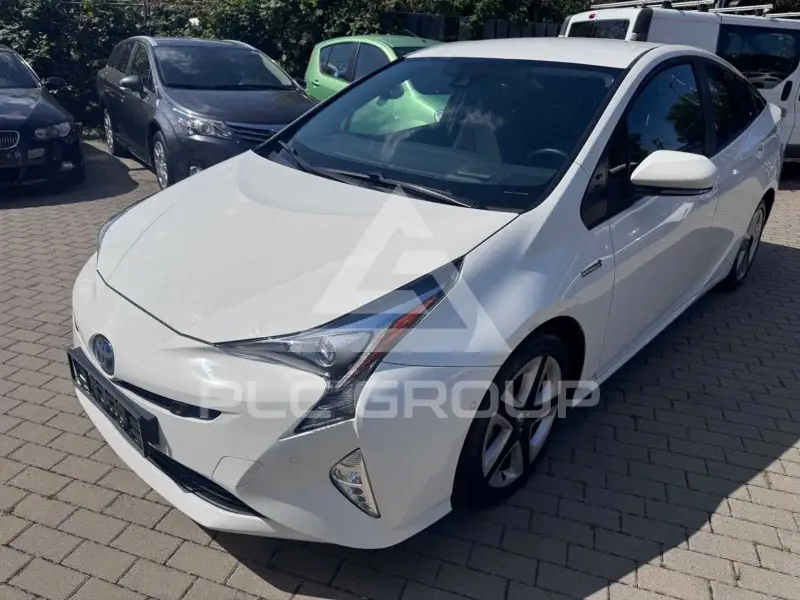 2018 Toyota PRIUS