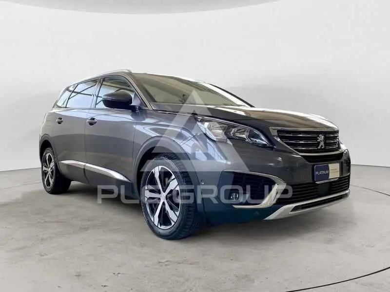 2018 Peugeot 5008